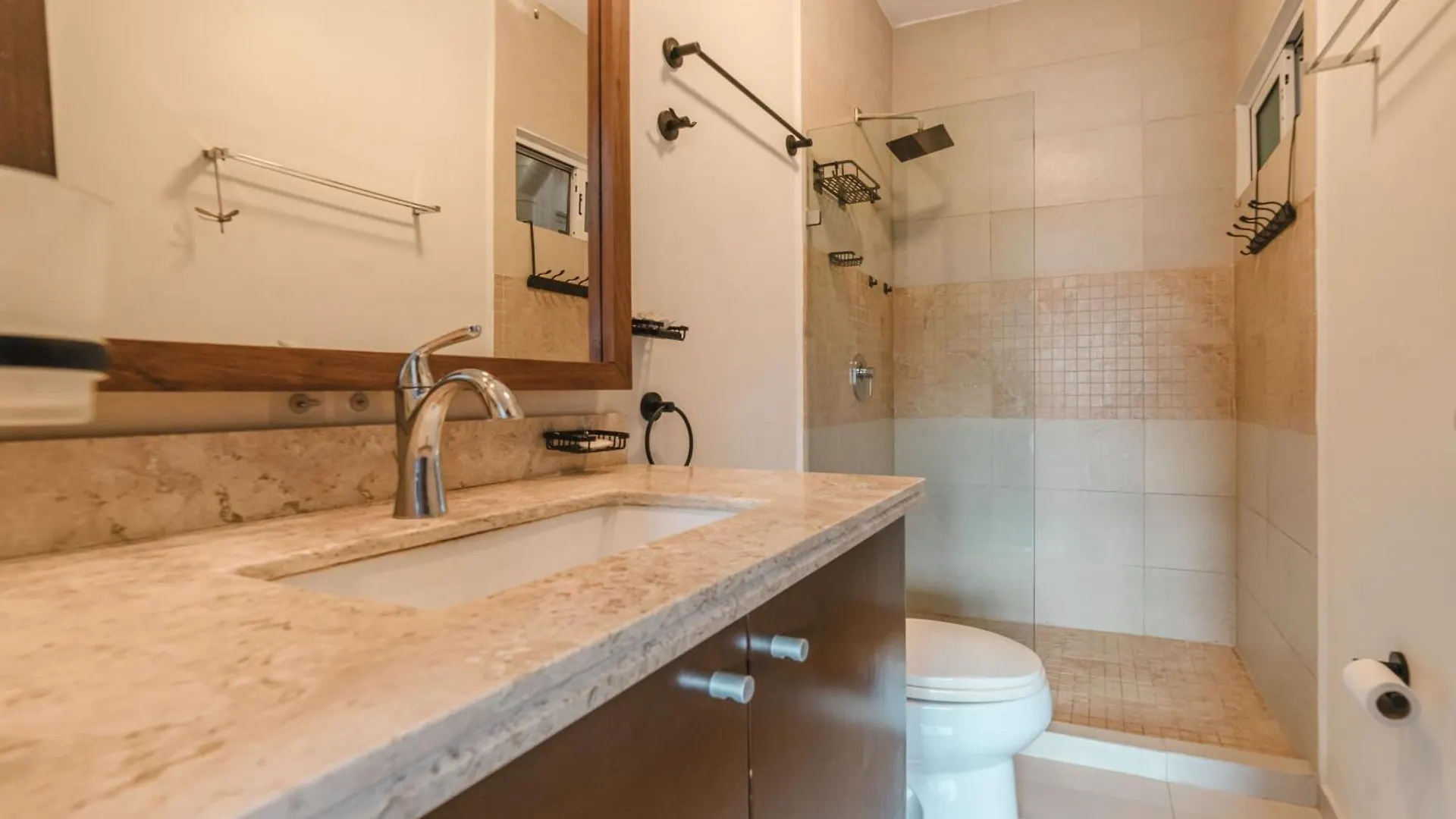 Penthouse With Rooftop And Jacuzzi In Downtown Playa del Carmen Apartment