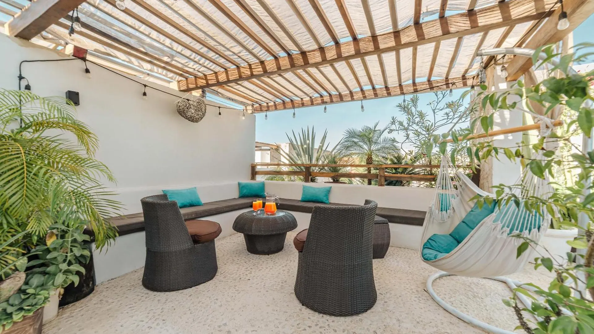 Penthouse With Rooftop And Jacuzzi In Downtown Playa del Carmen
